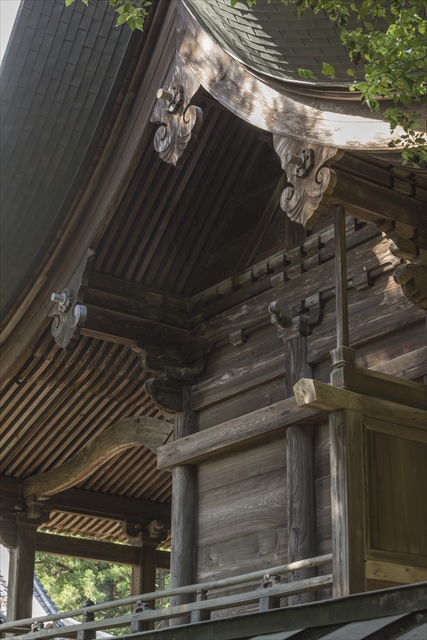 3 大宝八幡宮本殿(3) 全景(右奥より)