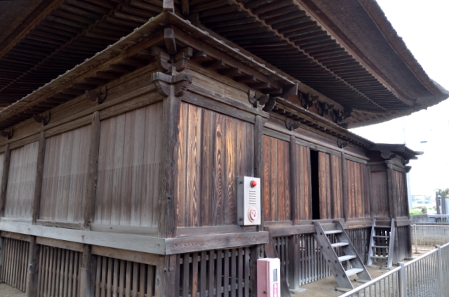 9 竜禅寺三仏堂(2) 背面